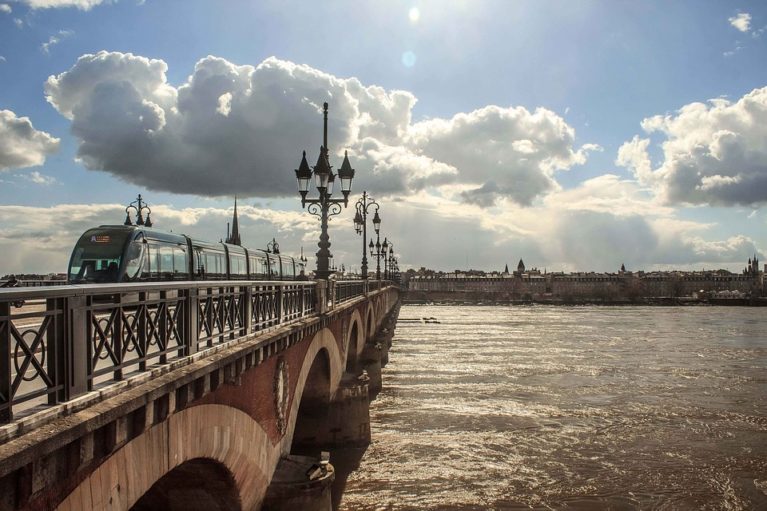 Un parking économique à Bordeaux