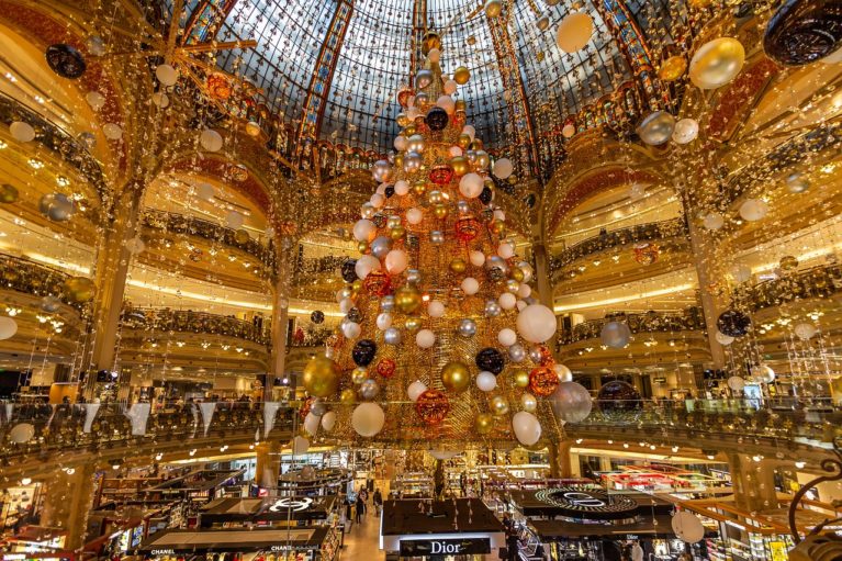Trouver un bon plan parking au marché de Noël de Paris !