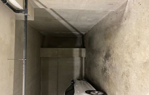 PARKING A LA LOCATION SECTEUR PORT MARIANNE.