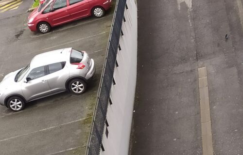 Parking sécurisé dans une résidence