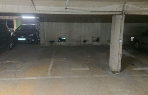 Parking Courbevoie défense CNIT Square Henri Regnault (92)