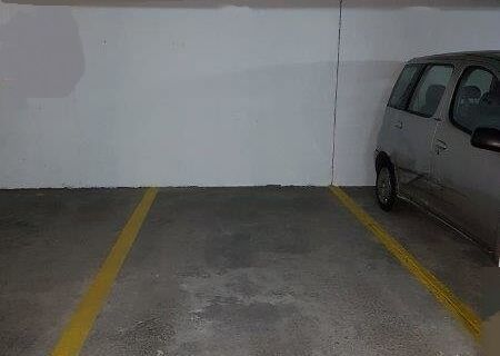 Location parking Paris rue Servan (75)