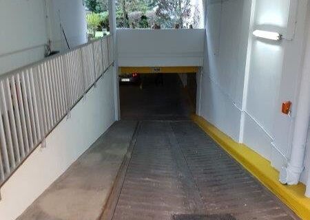 Location parking Paris rue Servan (75)