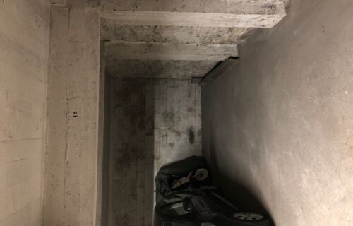 Parking Saint Ouen - Petite place