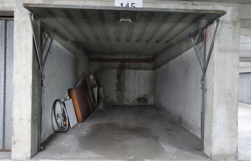 Garage Parking Box fermé 15m²