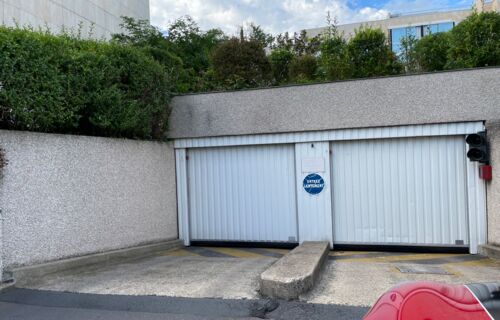 Parking sécurisé  - Villa Alexandrine - proche Ambroise paré - boulogne Billancourt