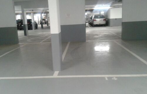 Place de parking proche gare