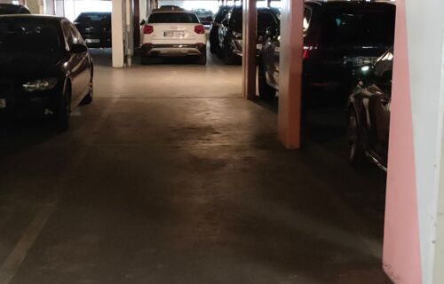 Parking Puteaux Quai proche Métro Esplanade de la Défense