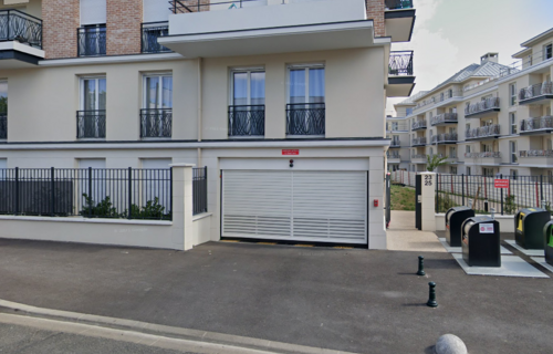 Place de parking à 2mn de la gare de Saint-Gration