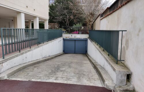 Place de parking souterrain à louer à 5 min du RER de Fontenay-sous-bois