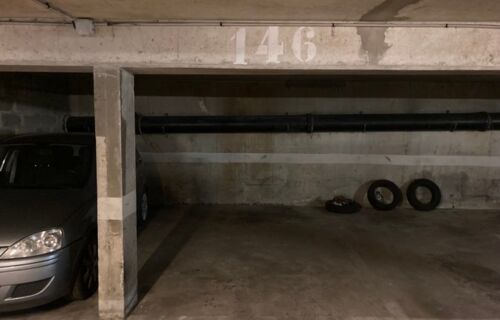 Parking dans une réisdence
