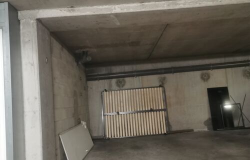 Parking sécurisé à 10mn à pieds du RER rosny sous bois