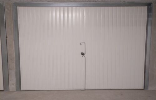 Garage souterrain fermé et privé proche de l'aéroport de Genève