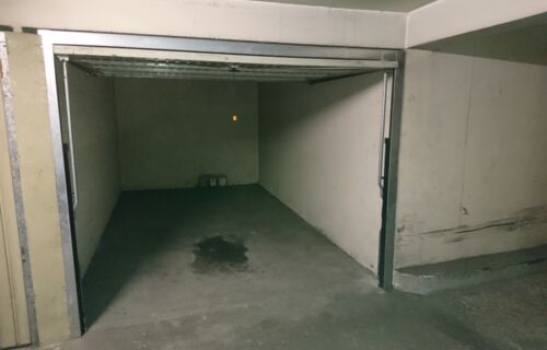 Location box fermé rue de la santé proche métro Glacière