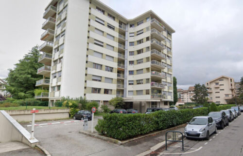 Parking près de l'Impérial et du Paquier