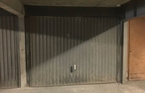 Box Garage à 5 min de la Gare, à 5 min du centre ville et à 1h30 de l'aéroport de Genève par le CEVA