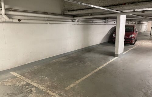 Place de parking (15m2) Rue Lecourbe (Paris 15)