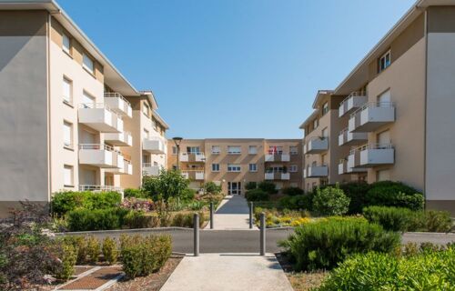 Place de parking dans une résidence sécurisée