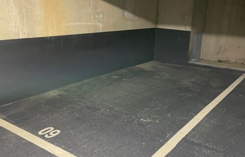 Parking sous sol -1 proche gare Asnières