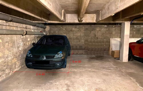 Loue place de stationnement dans parking