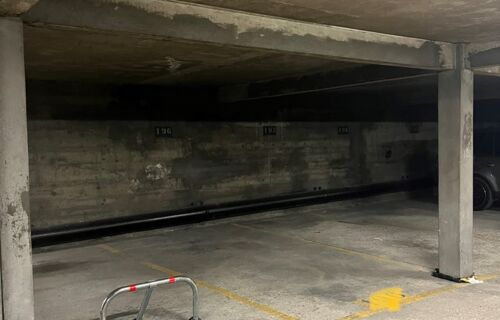 parking moto paris XX