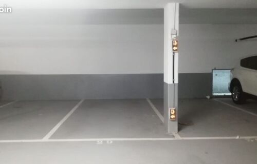 PLACE DE PARKING SOUTERAIN