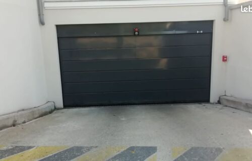 PLACE DE PARKING SOUTERAIN
