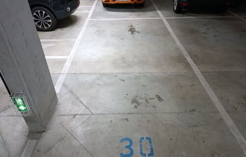 Place de parking Villiers-sur-Marne 5mx2,4m