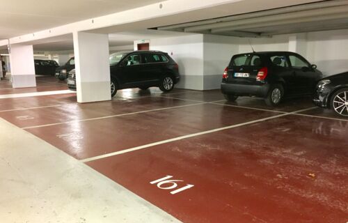 Loue place de parking sécurisée en S/Sol