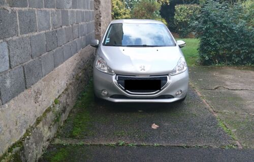 Place de parking proche Place Zola, Nantes