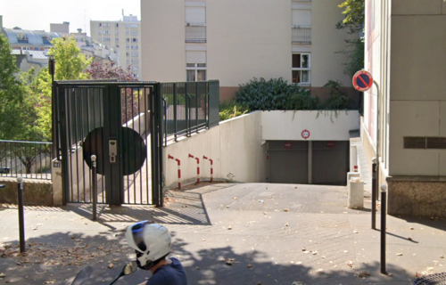 Location place de parking sous terrain (buttes chaumont)