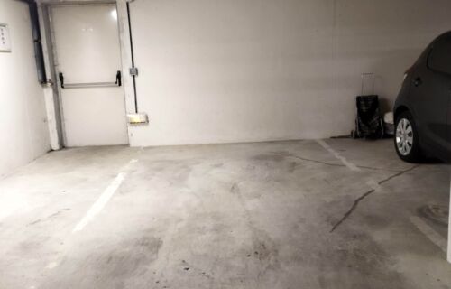 Location d'un parking sécurisé en s/s sol