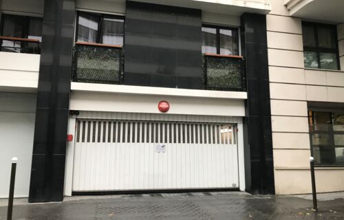 PARKING près du Stade Pierre de Coubertin Boulogne Billancourt Porte de ST Coud RER ISSY val de seine