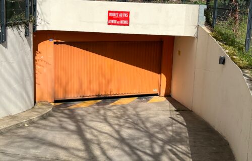 Parking sous Maisons-Alfort Ecole Vétérinaire