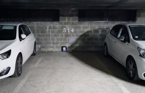 Garage sécurisé dans résidence sécurisée