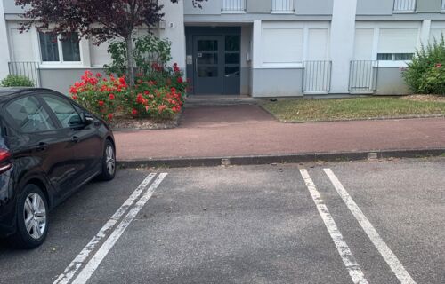 Parking Près de l’Aeroport de Orly