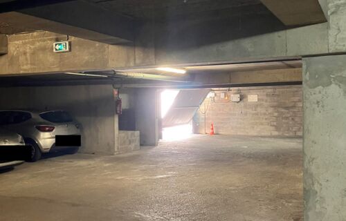 Parking sécurisé dans petite copropriété - Proche Métro et Gare Paris