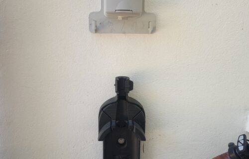 Parking au mois pour hivernage voiture / camping car / caravane