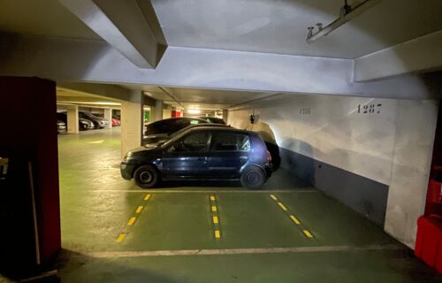A LOUER PLACE de PARKING 2 ROUES. 75010