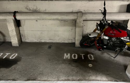 Parking moto quartier Chavant à Grenoble
