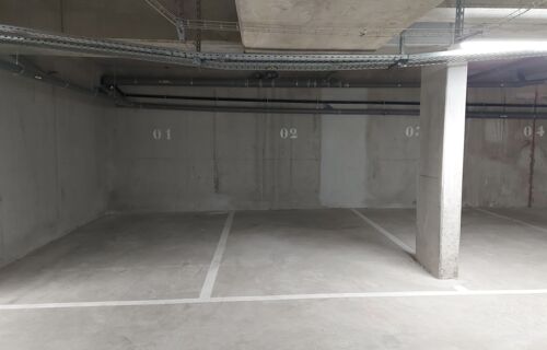 Places de parking à louer