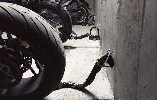 Location place parking sécurisée - moto deux-roues scooter