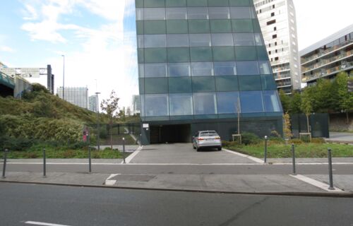 Parking moto à louer -10min à pied Lille Europe