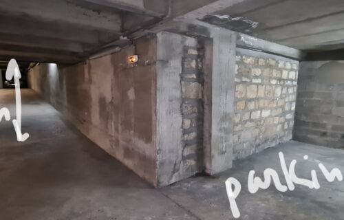 Place de parking à louer au mois au 210 rue de Vaugirard, 75015 Paris