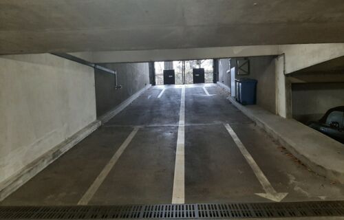 Emplacement de parking au 22 rue des graviers 92200 Neuilly sur Seine