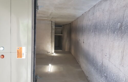 Parking  Castelnau-le-lez  34170  stationLa galine