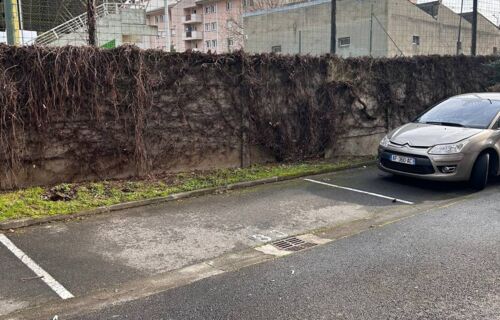 Place de parking Toulouse proche Patte d'Oie