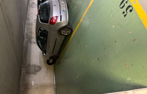 Parking sous terrain près Créteil Pointe du Lac