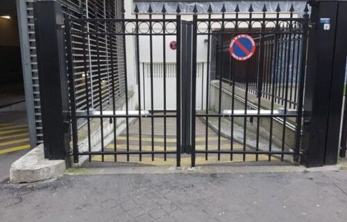 Place de parking à louer (box fermé, électricité, garage sécurisé) 75019