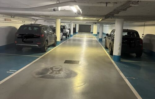 Parking proche Cambronne